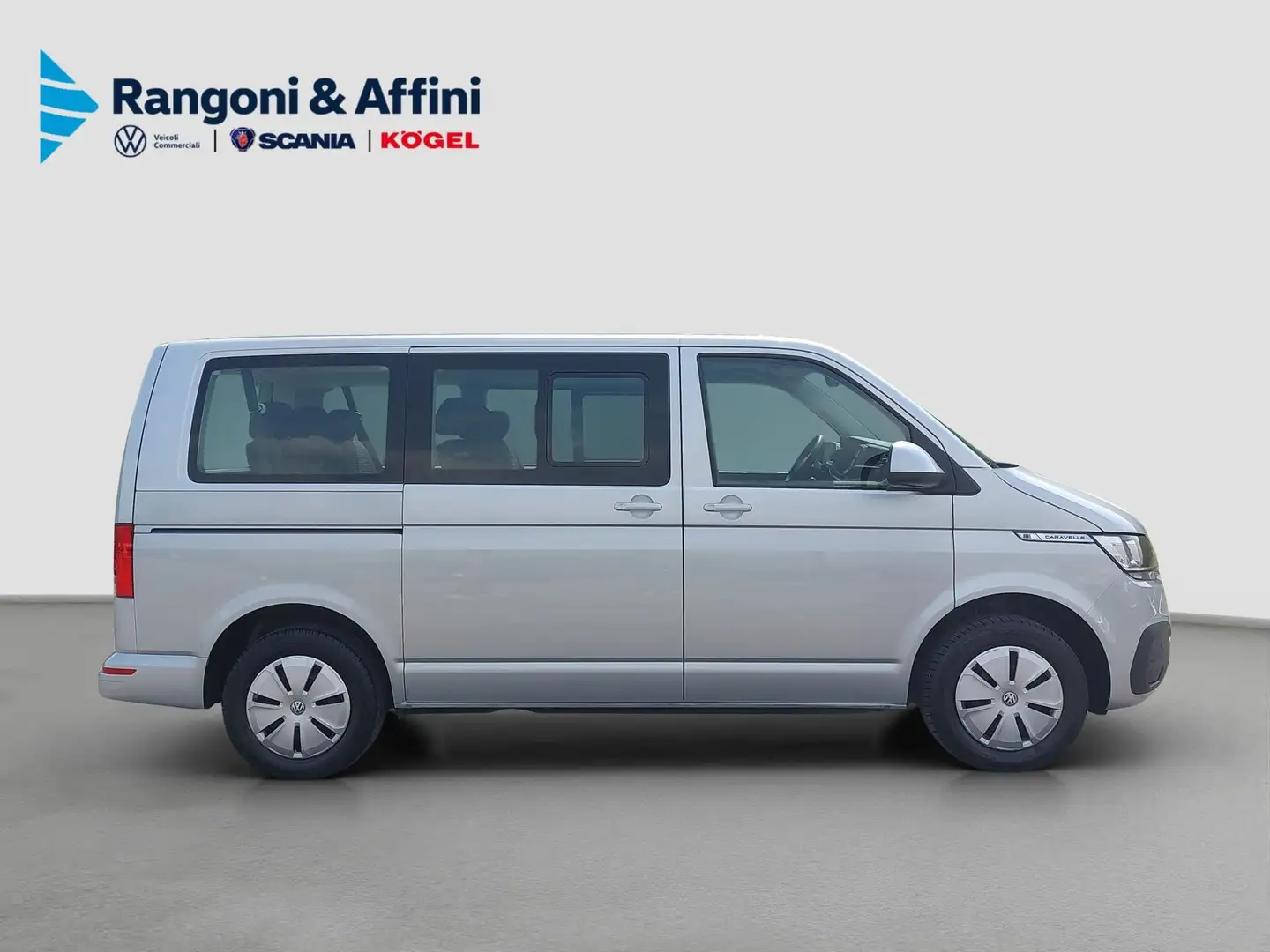 Volkswagen T6.1 Caravelle 2.0 TDI 150CV PC Trendline Plateado - 2