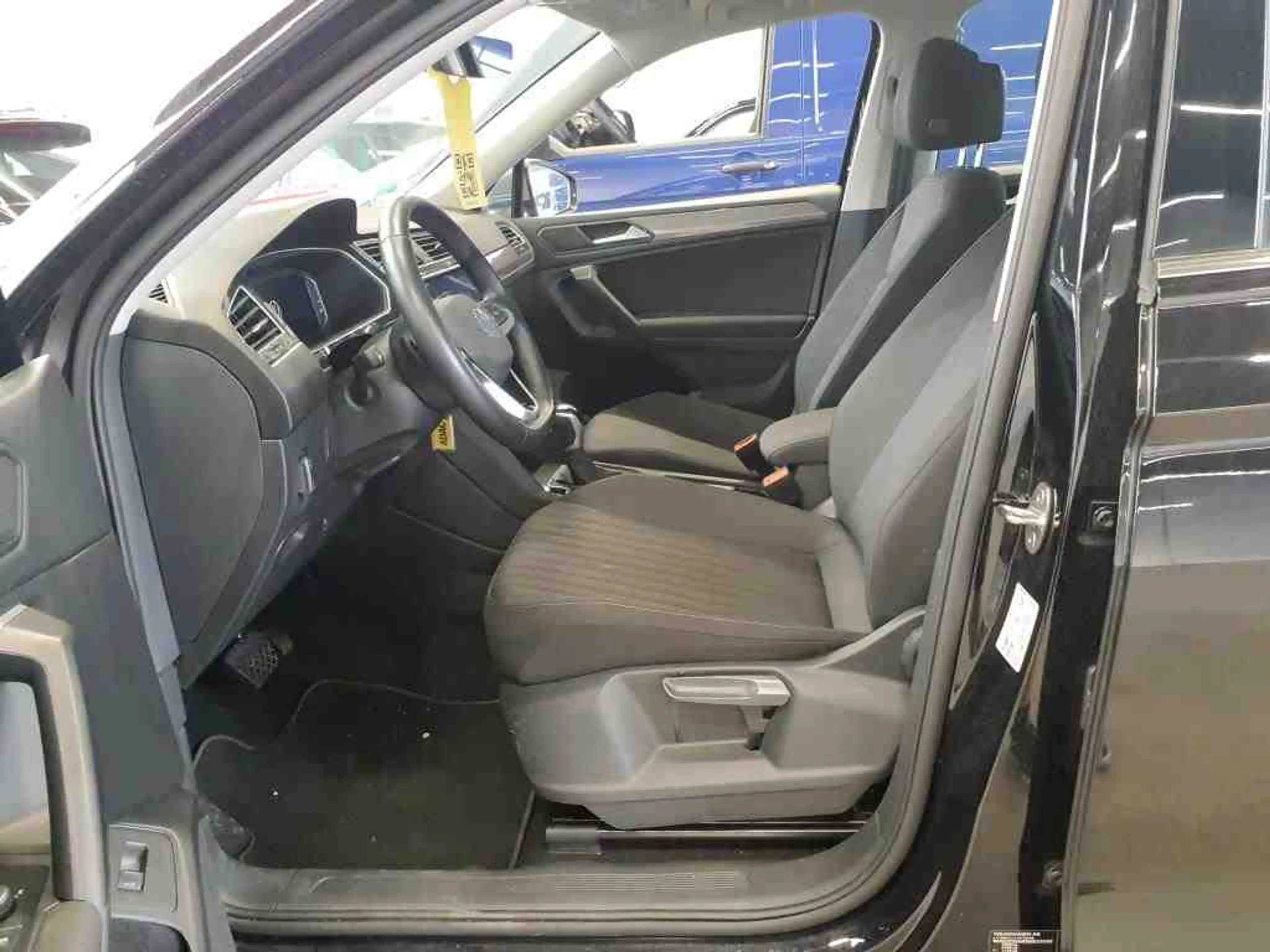 Volkswagen Tiguan Allspace 1.5 TSI Sonderleasing! AHK 7-Sitze — photo 4