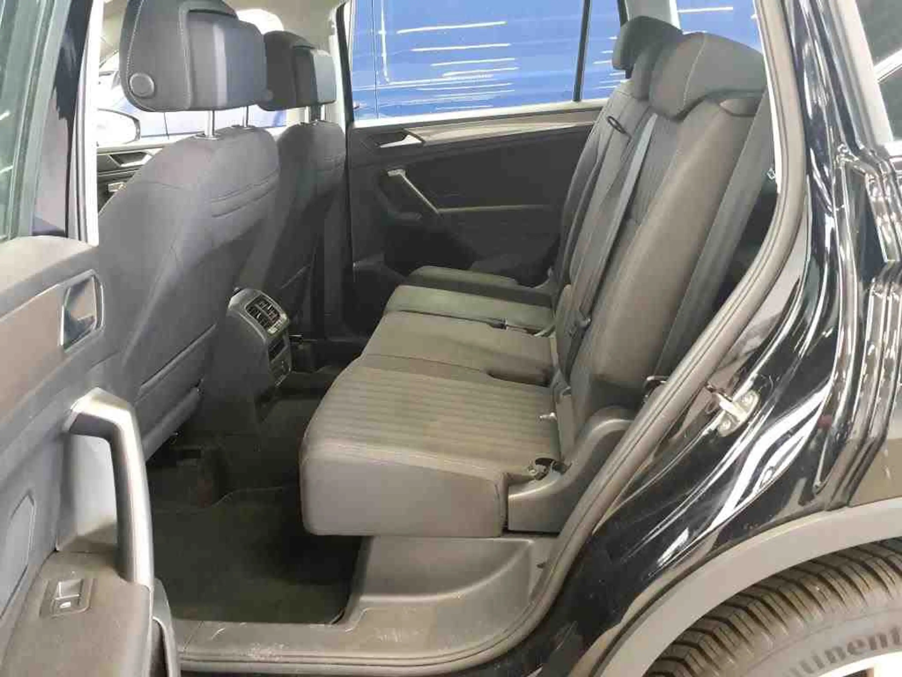 Volkswagen Tiguan Allspace 1.5 TSI Sonderleasing! AHK 7-Sitze — photo 5