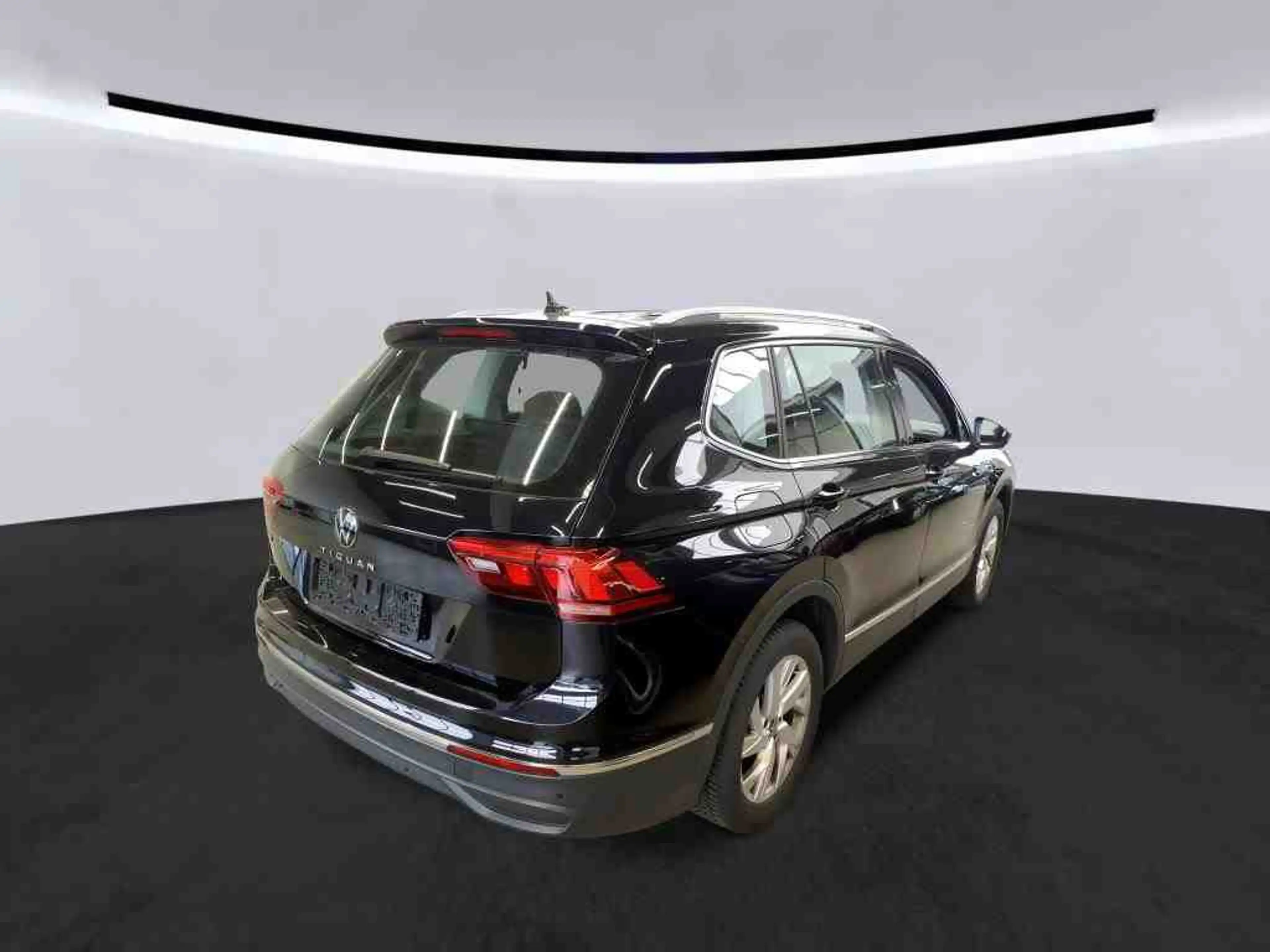 Volkswagen Tiguan Allspace 1.5 TSI Sonderleasing! AHK 7-Sitze — photo 3