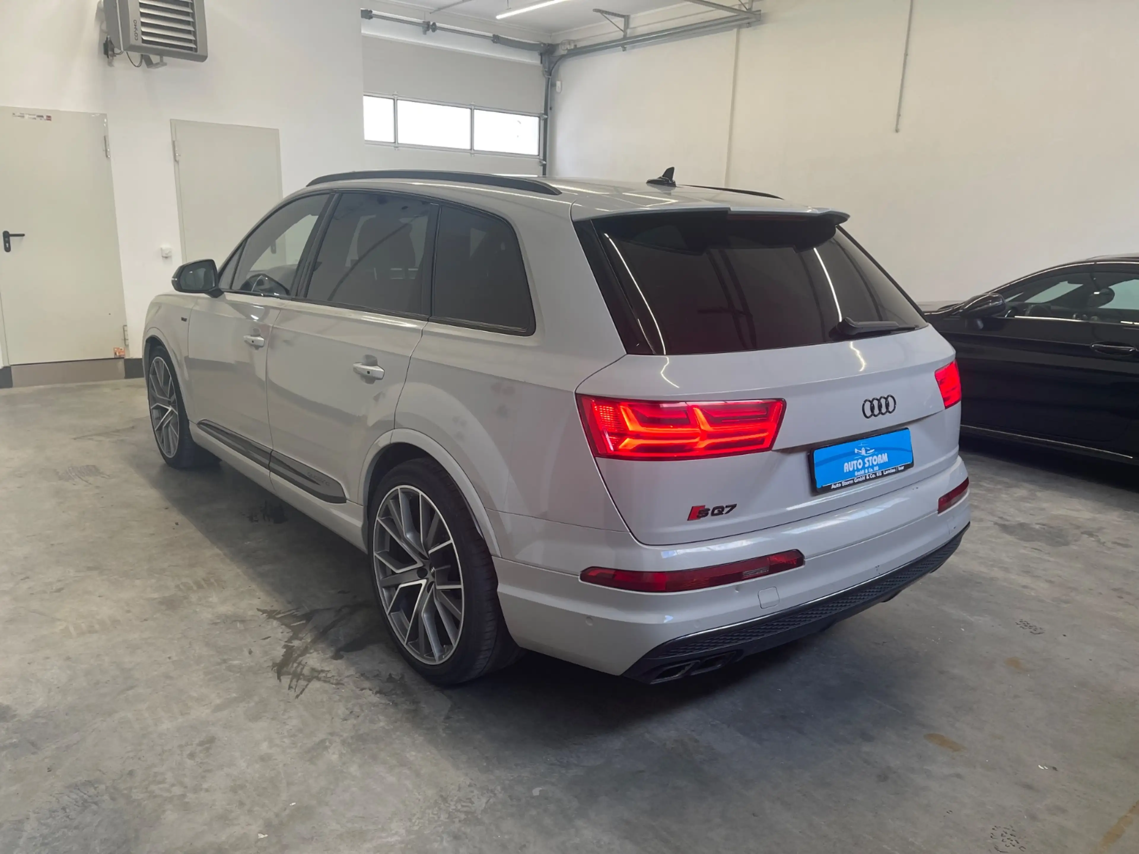 Audi SQ7 4.0 quattro TDI*KERAMIK*BOSE*AirSusp*LED*Memo ACC+ — photo 6