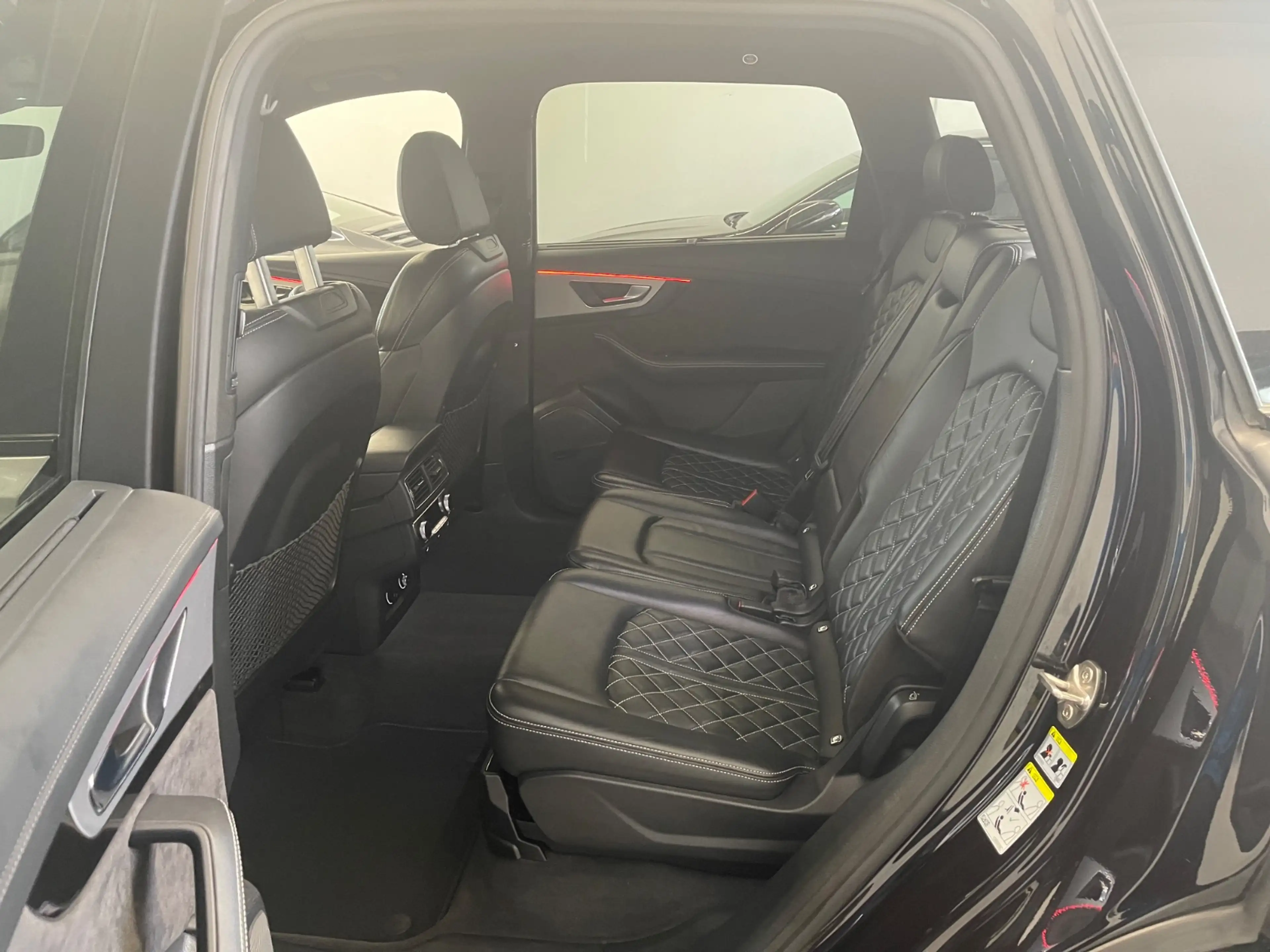 Audi SQ7 4.0 quattro TDI*KERAMIK*BOSE*AirSusp*LED*Memo ACC+ — photo 12