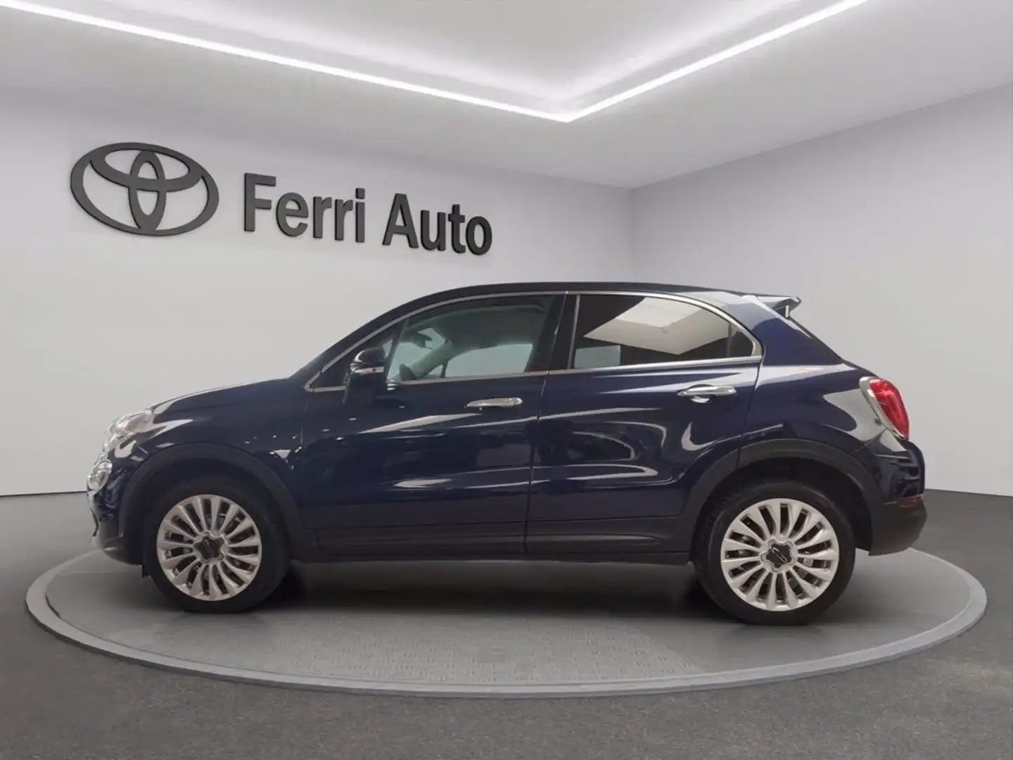 Fiat 500X 1.4 m-air lounge 4x2 140cv dct Blu/Azzurro - 2
