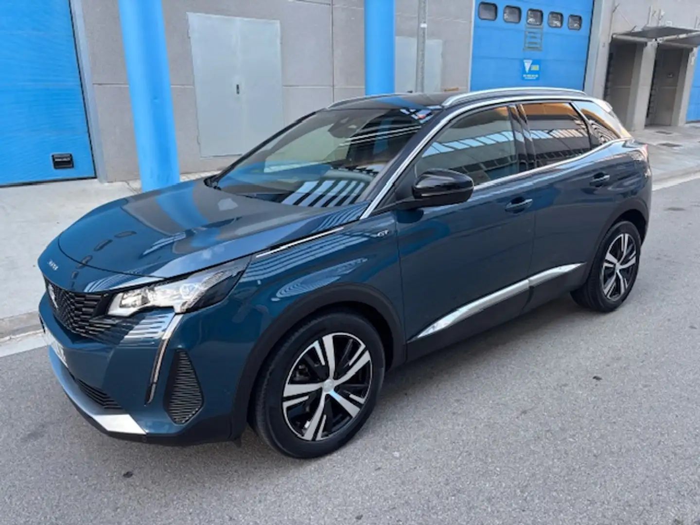 Peugeot 3008 1.2 S&S PureTech GT Pack EAT8 130 Azul - 1