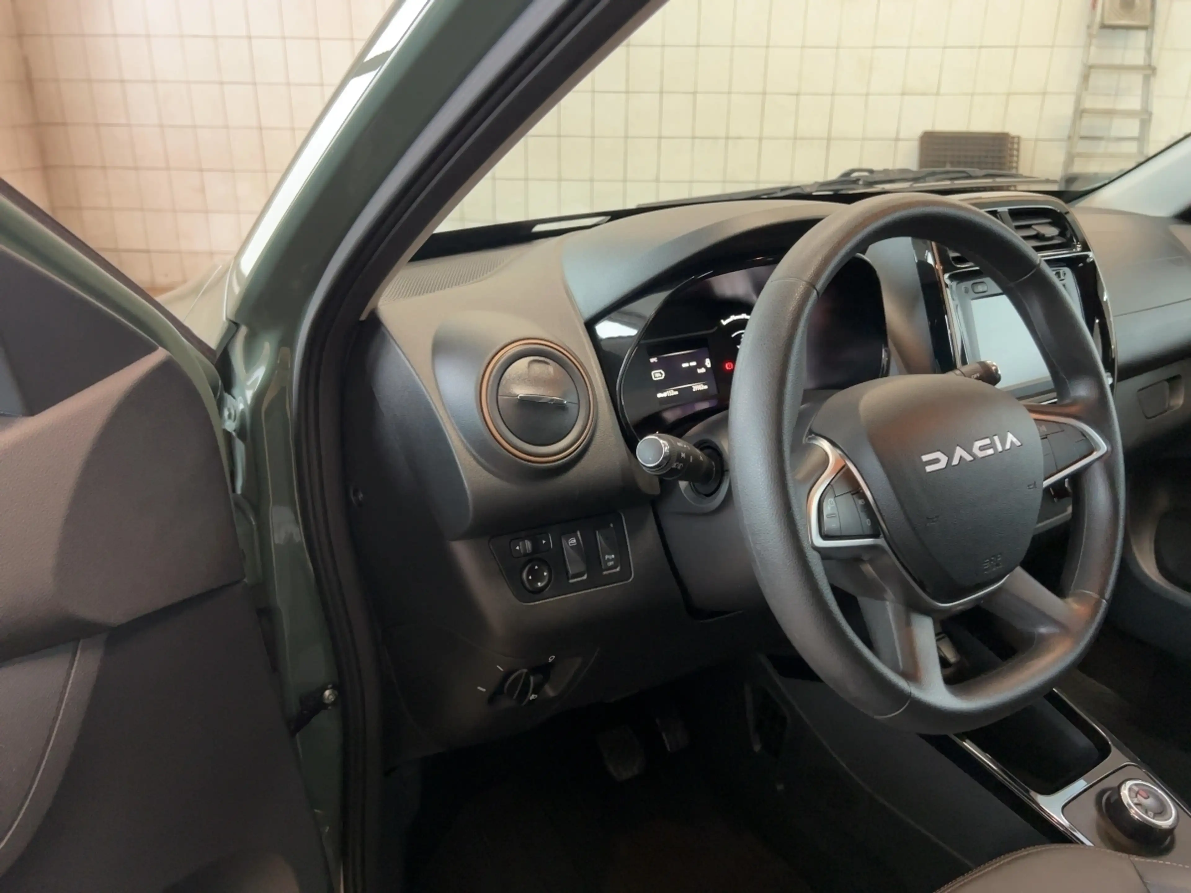 Dacia Spring Extreme ELECTRIC 65 — photo 13