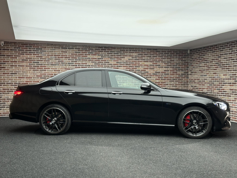Mercedes-Benz E 300 e AMG Line | Dak| Memory| Burmester| Dealer onderh — photo 4