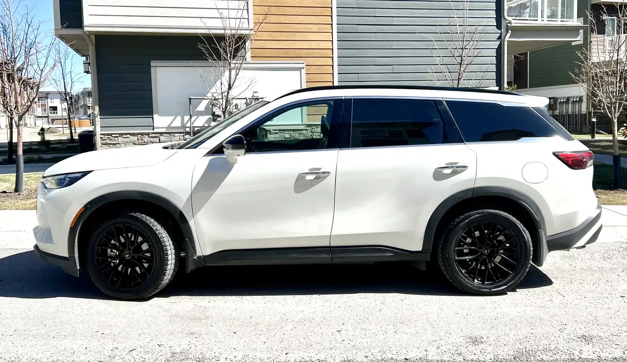 Infiniti QX60 2025