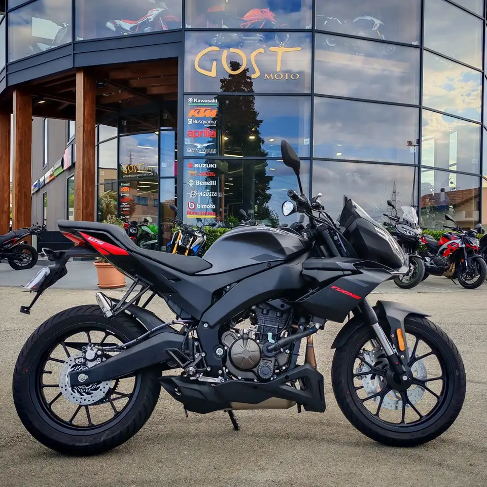 Aprilia Tuono