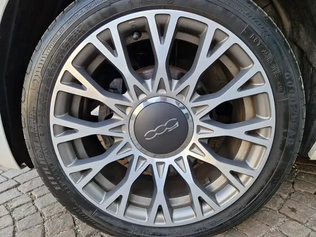 Fiat 500c view 9