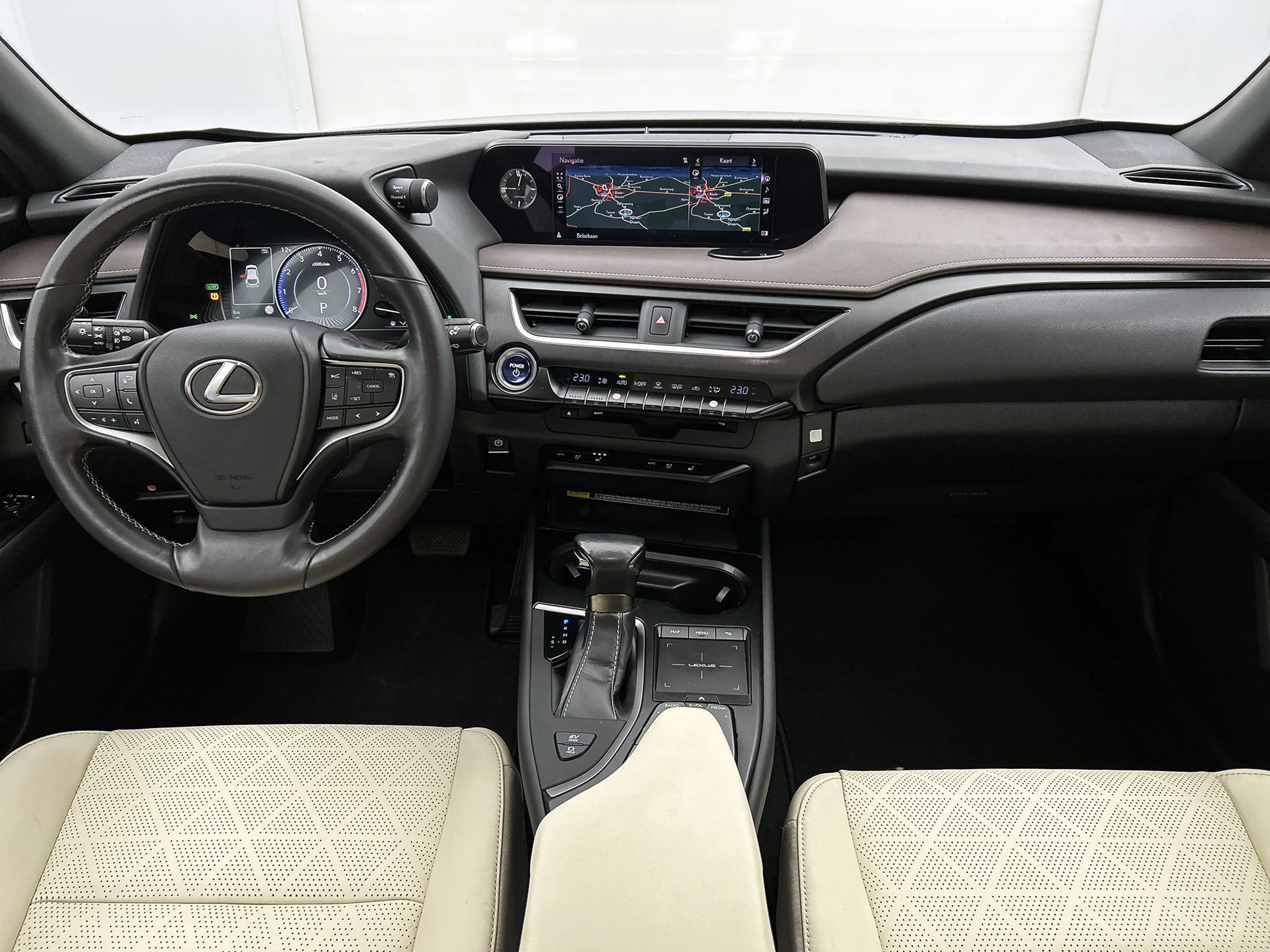 Lexus UX 250h Executive Line | Stoelgeheugen | Mark Levinson | S — photo 4