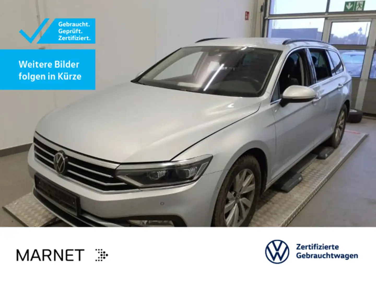 Volkswagen Passat Variant 2.0 TDI DSG Business R-Line *Navi Silber - 1