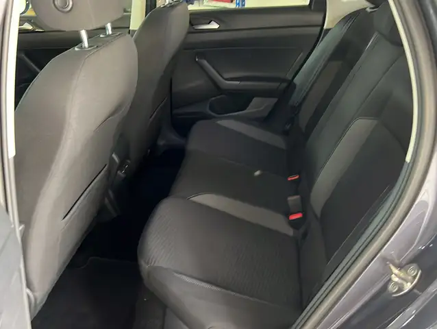 Volkswagen Taigo view 12