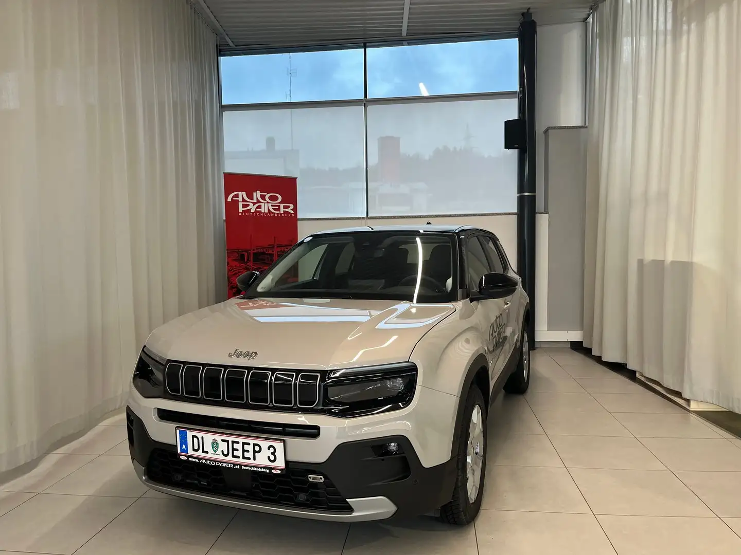 Jeep Avenger 1.2 e-Hybrid Summit e-DCT6 Braun - 2