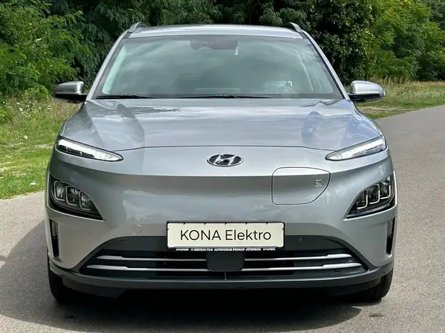 Hyundai Kona view 8