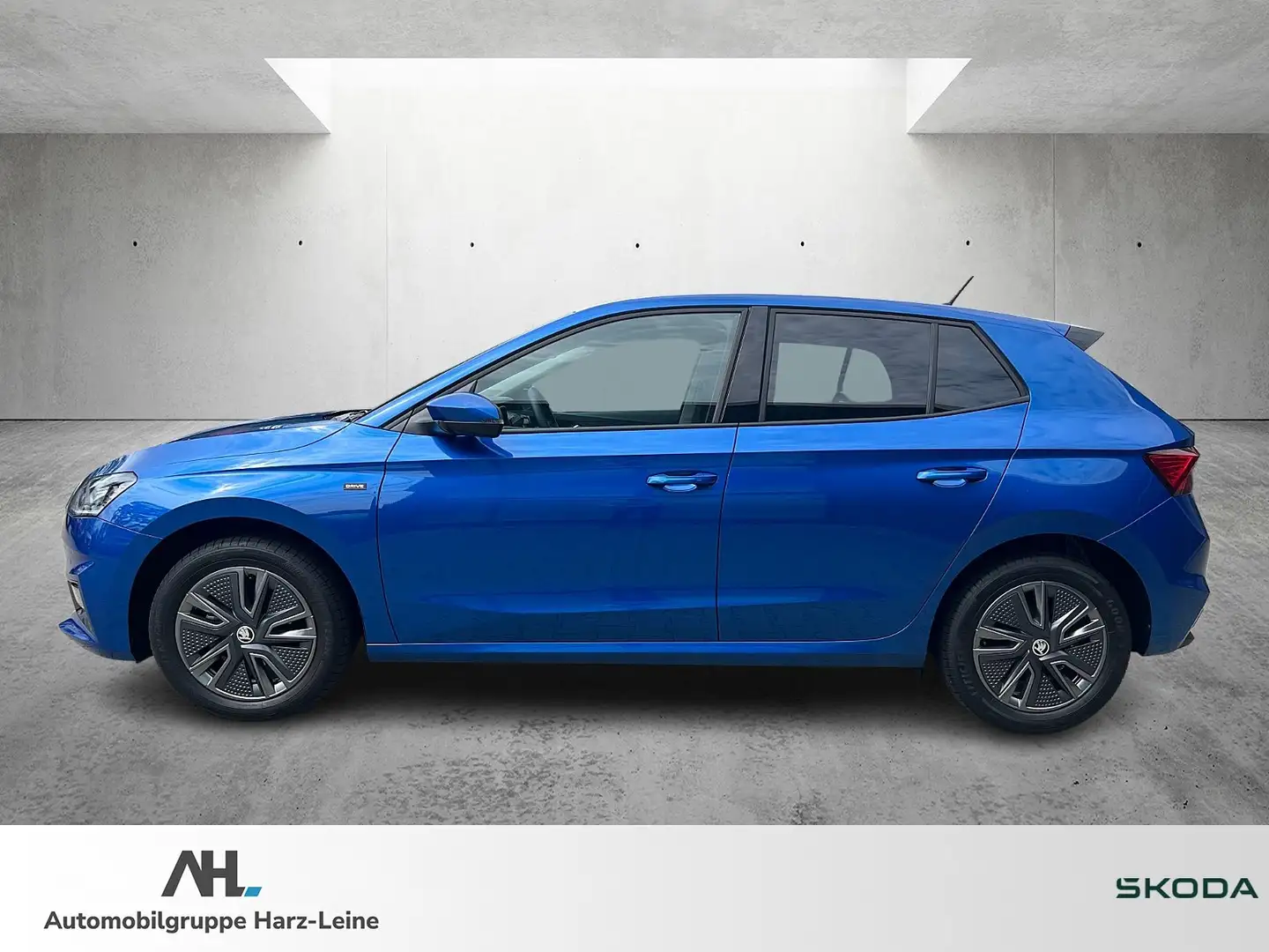 Skoda Fabia 1.0 TSI Drive LED Navi PDC RFK SHZ Azul - 2