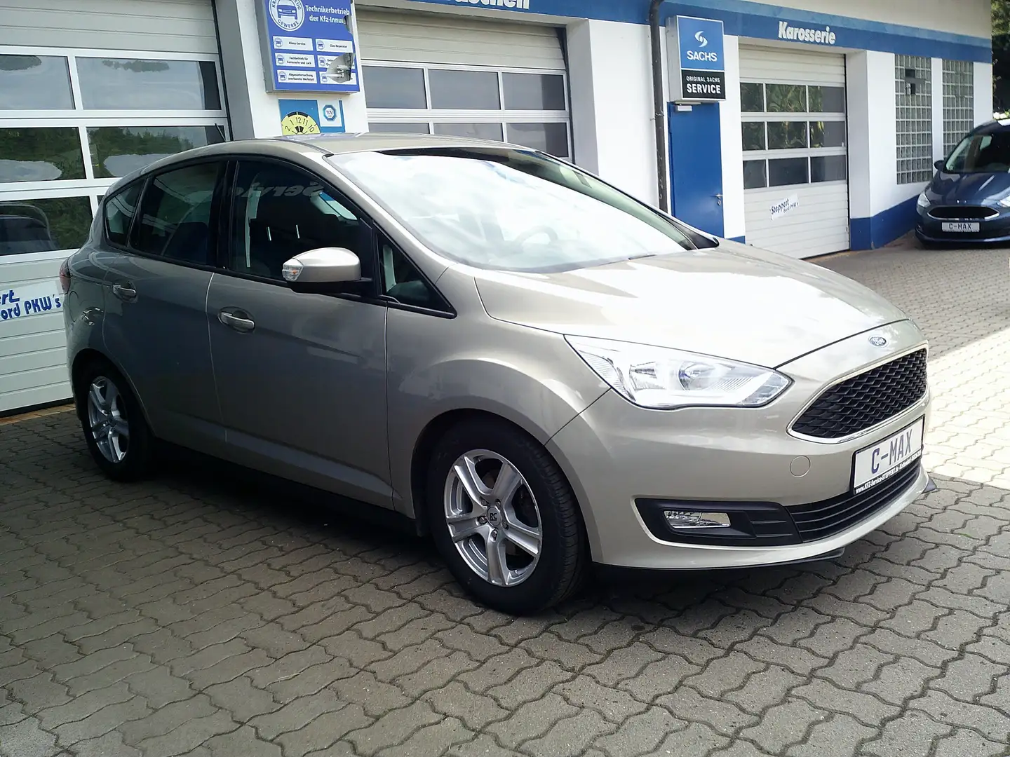 Ford C-Max 1.0 EcoBoost Start-Stopp-System Trend Grau - 2