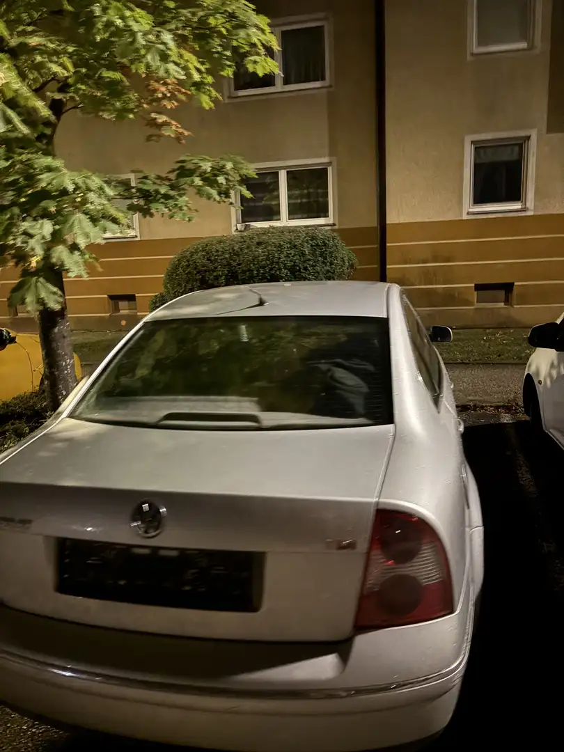 Volkswagen Passat TDI - 1