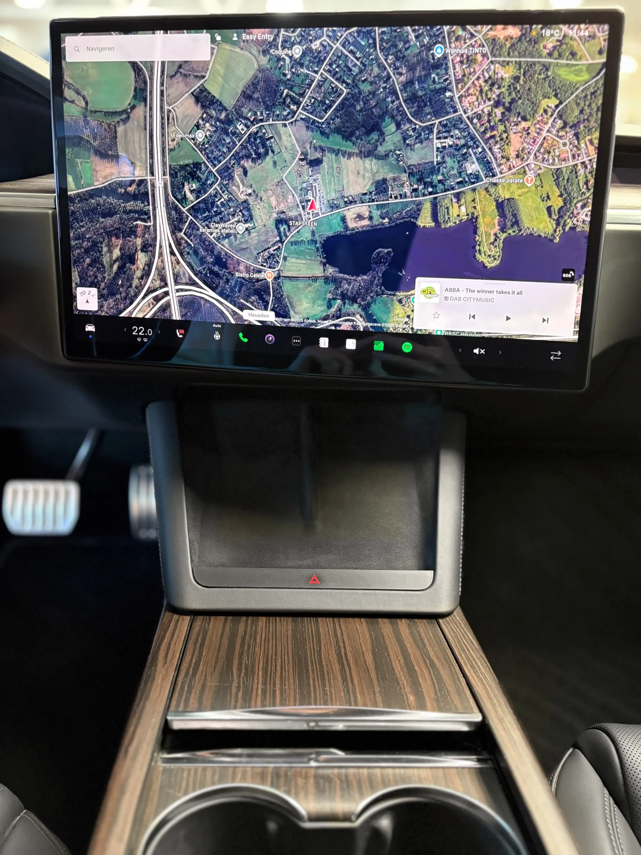 Tesla Model S Model S — photo 7