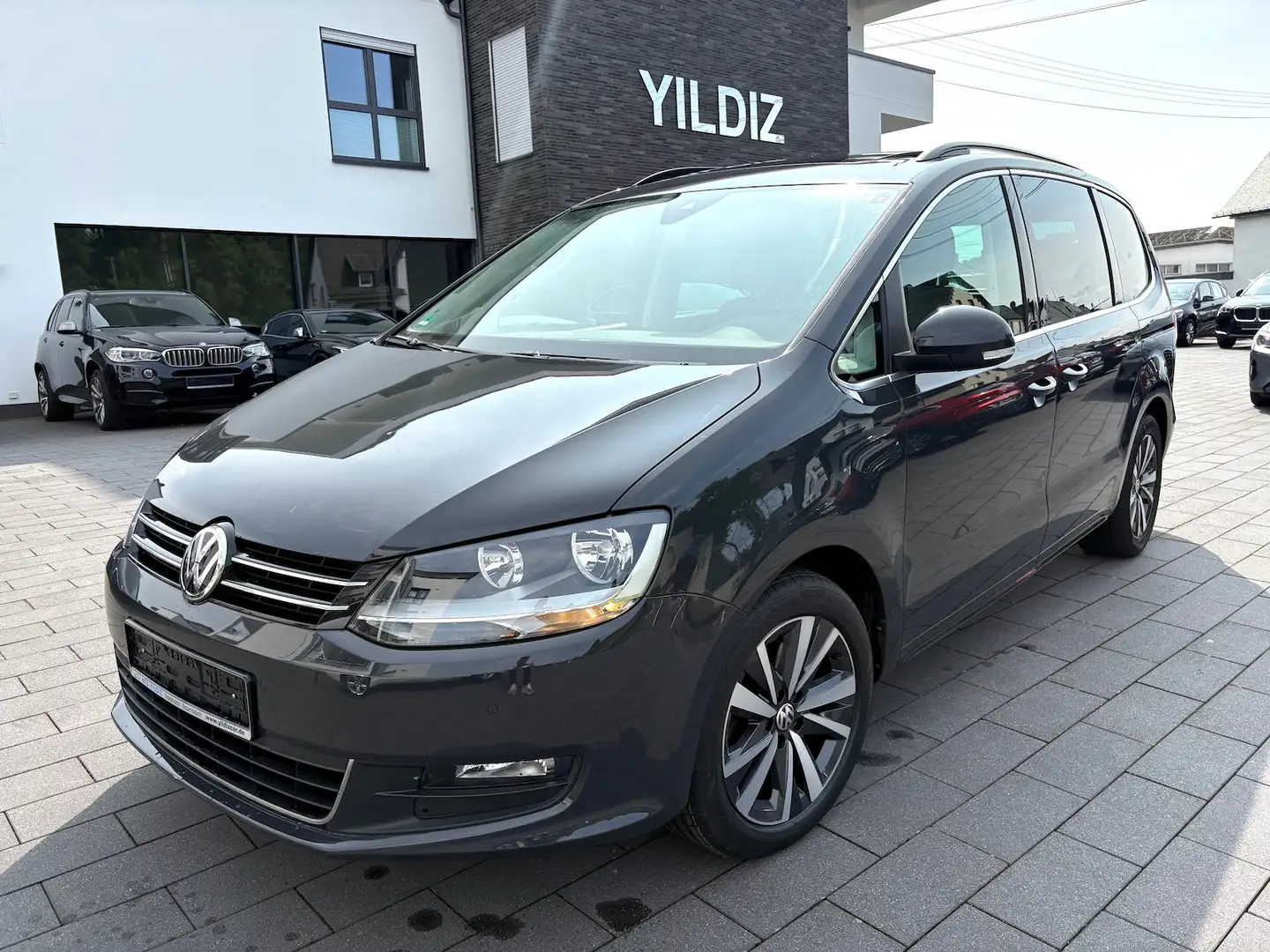 Volkswagen Sharan 2.0 TDI * PANORAMA * 7.SITZER * KAMERA Gris - 1