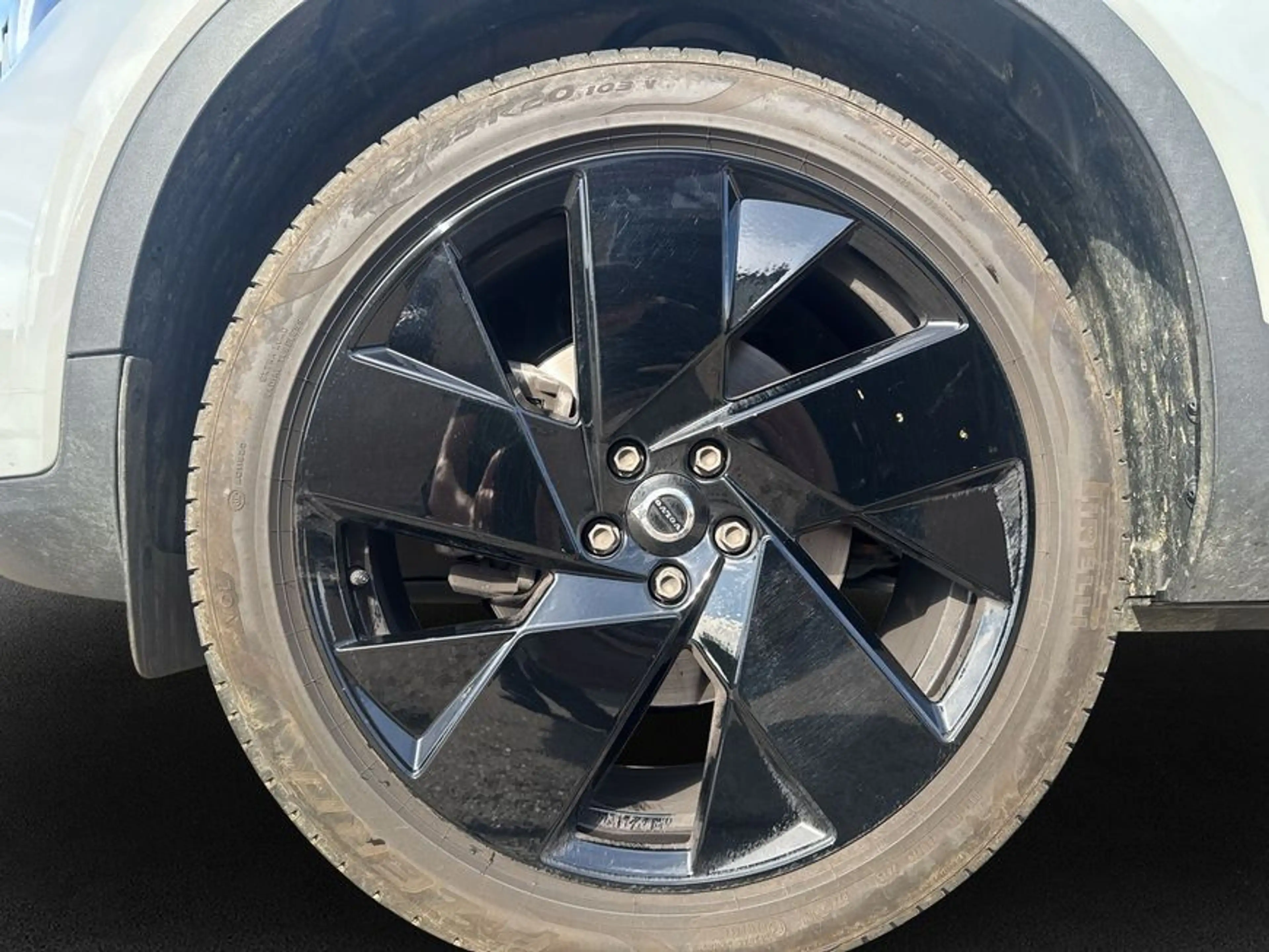 Volvo XC40 XC40 B3 B DKG Plus Black Edition — photo 7