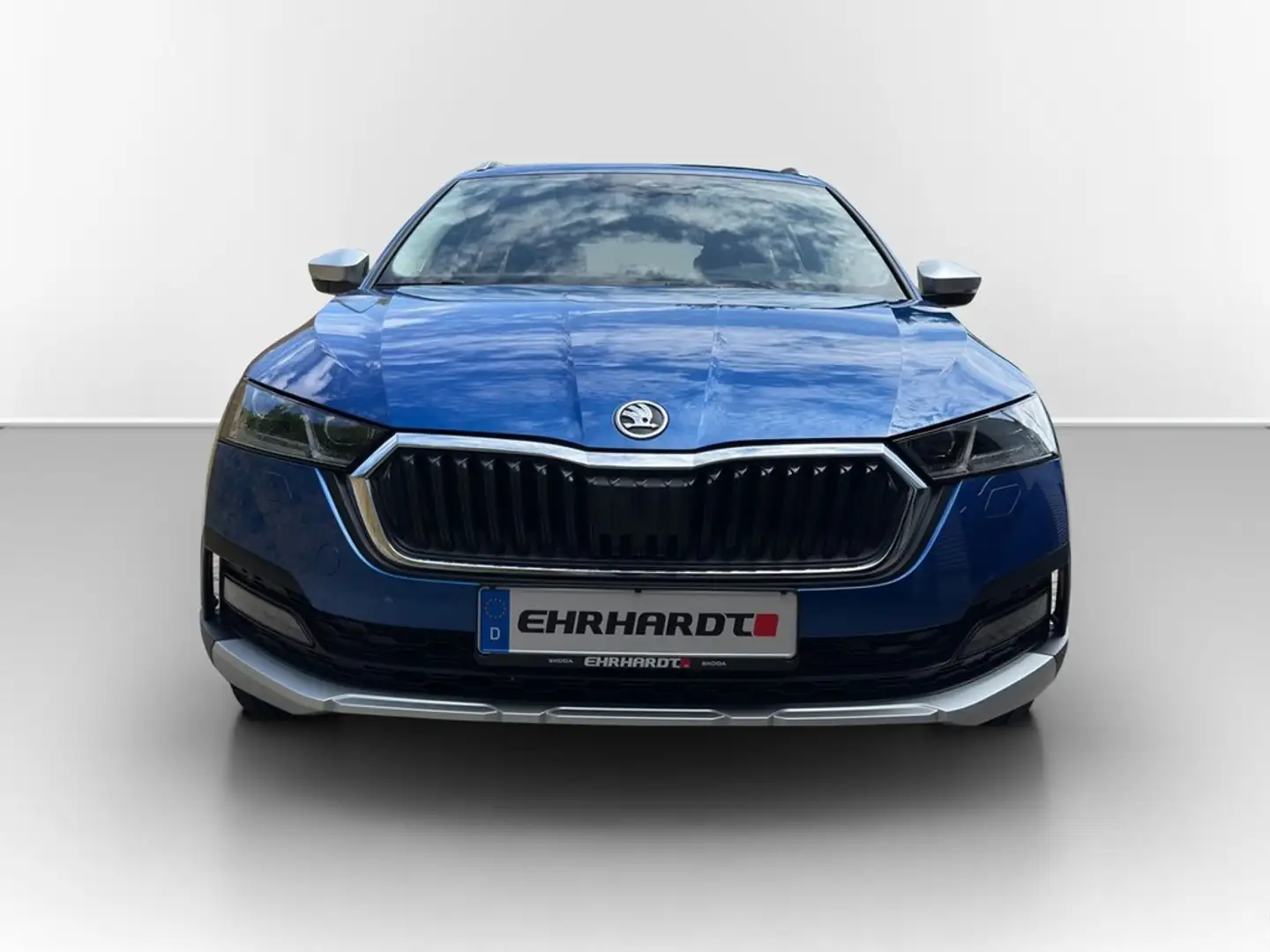 Skoda Octavia Combi 2.0 TDI DSG 4x4 Scout AHK*PANO*HEADUP*VIR... Blau - 2