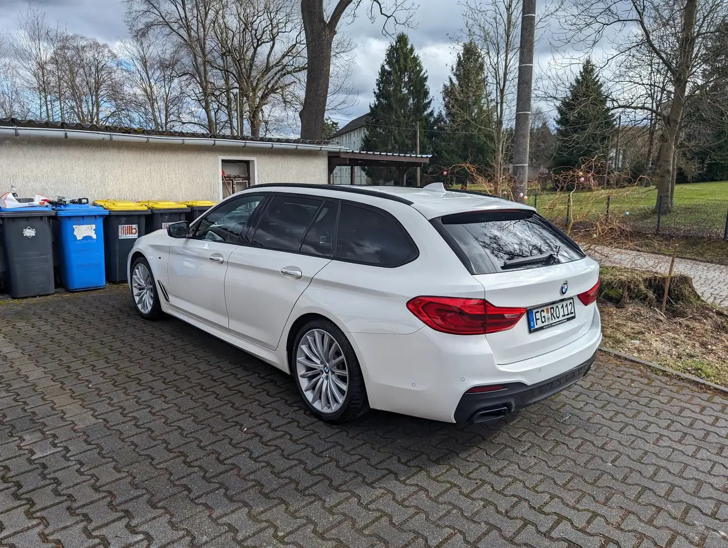 BMW M550 M550d xDrive Touring Aut. - 2