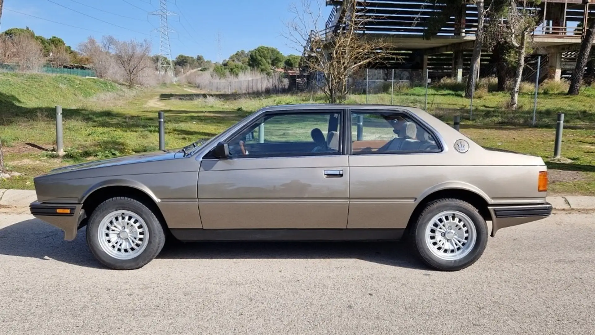 Maserati Biturbo 2000 Gris - 2