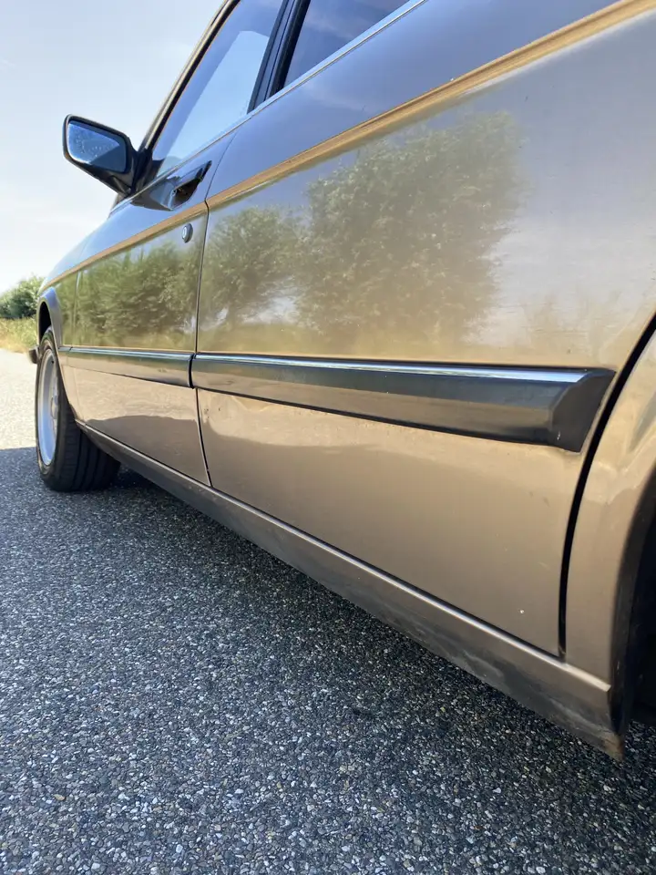 BMW 525e 1985, foto 10