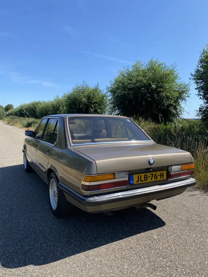 BMW 525e 1985, foto 5