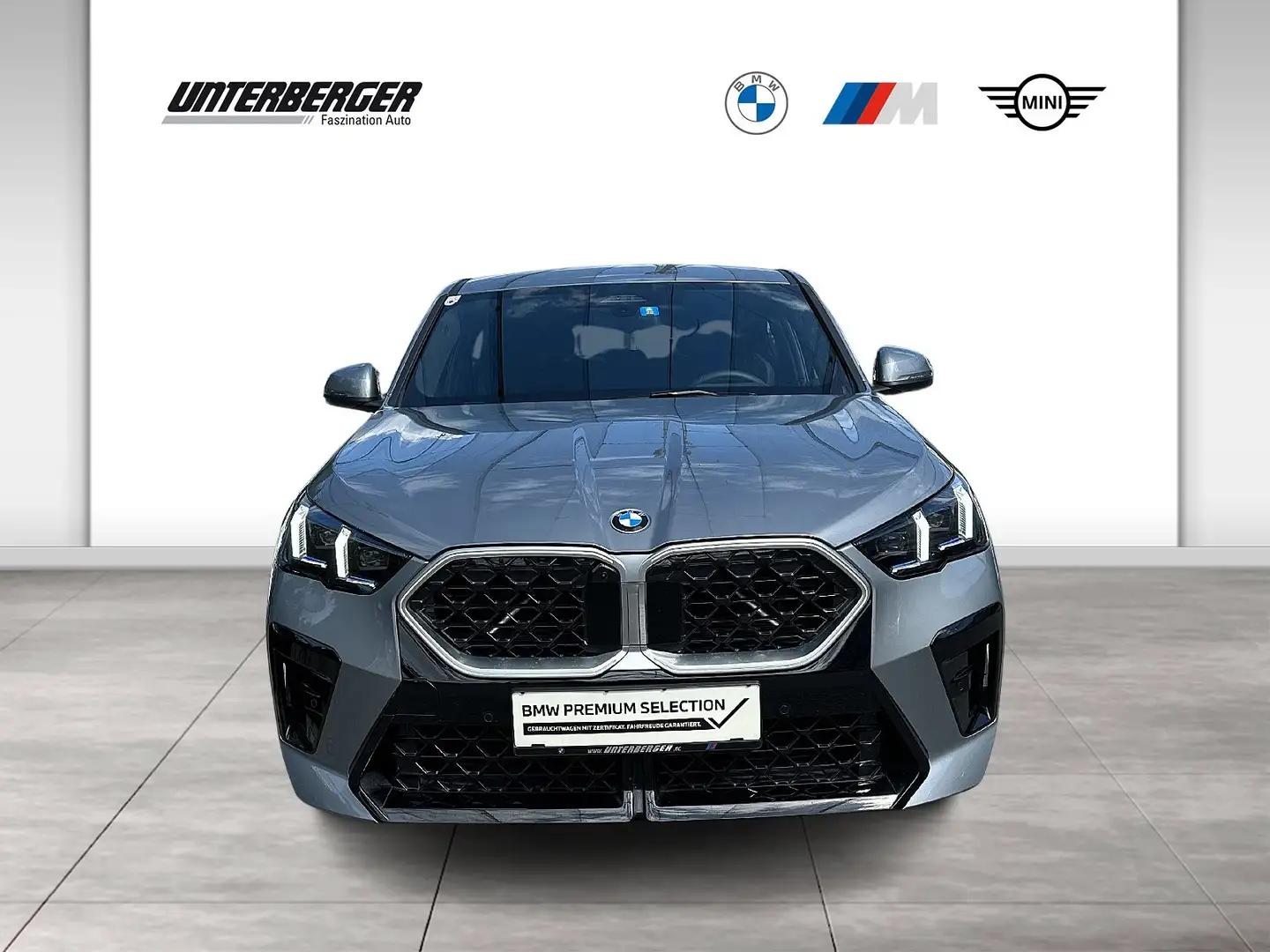 BMW X2 xDrive20d M Sportpaket // elektr. Anhängerkupplung Grau - 2