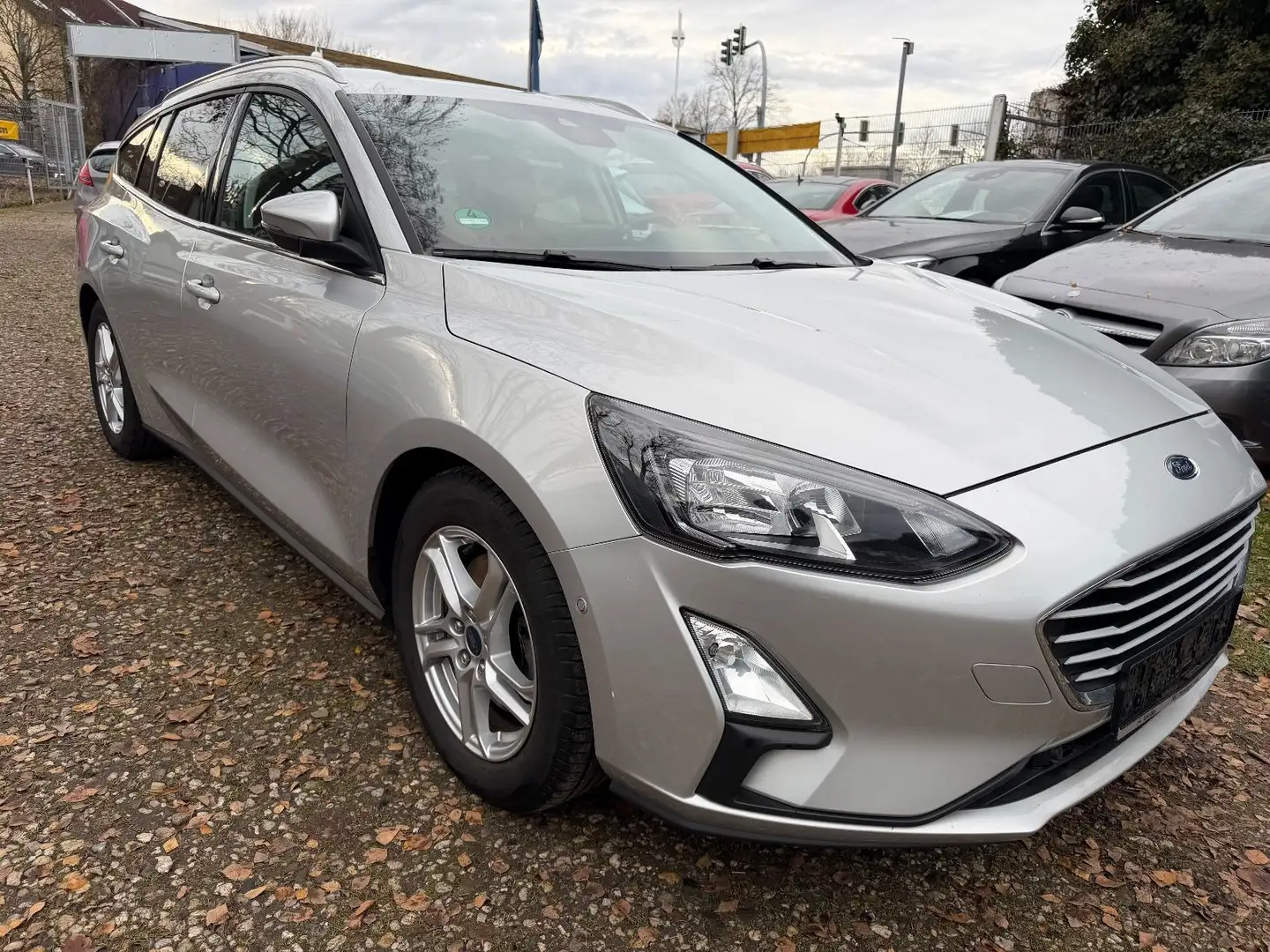 Ford Focus Turnier Cool & Connect Argent - 1