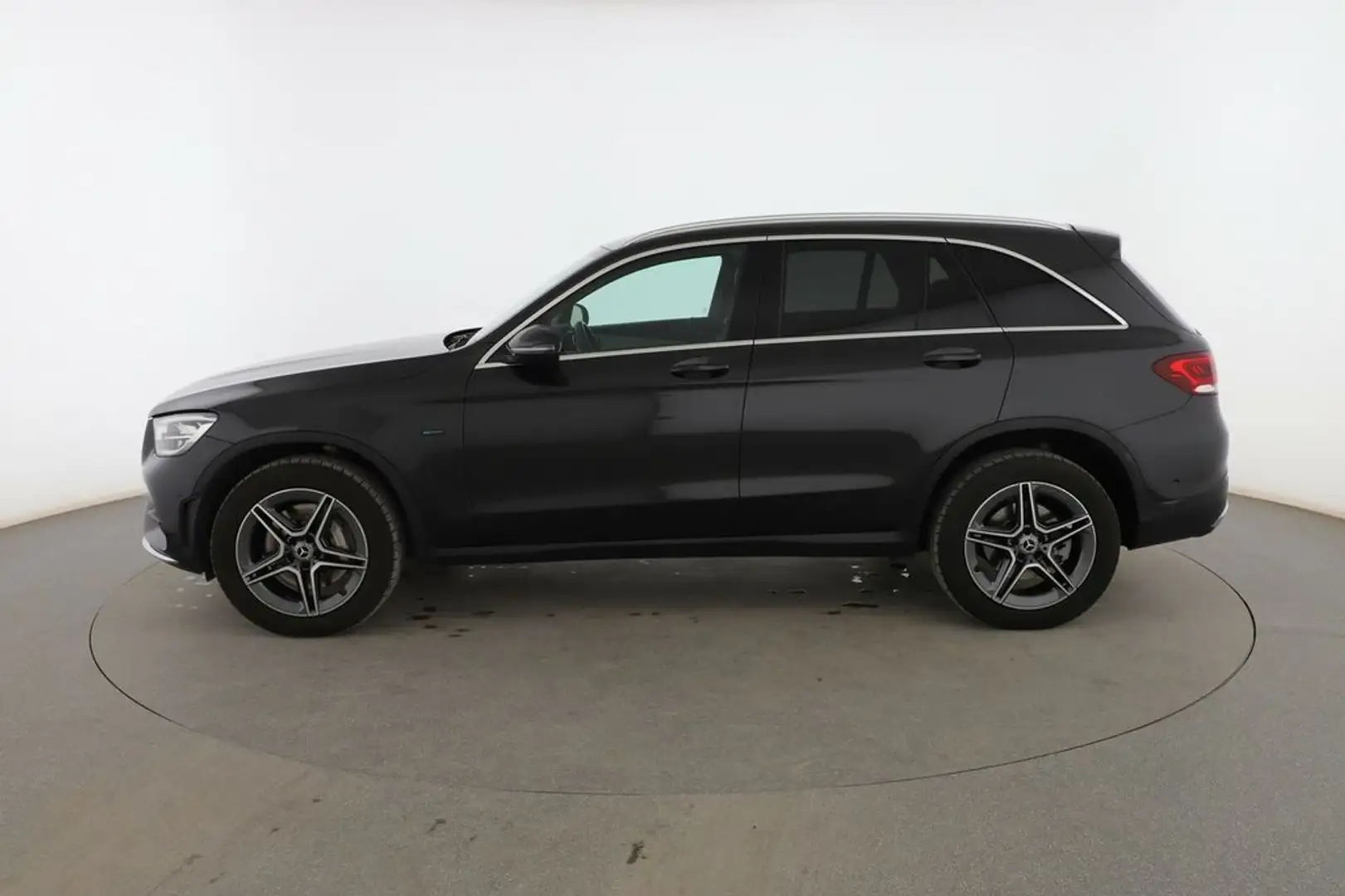 Mercedes-Benz GLC 63 AMG 300de 4Matic Line PHEV Gris - 2