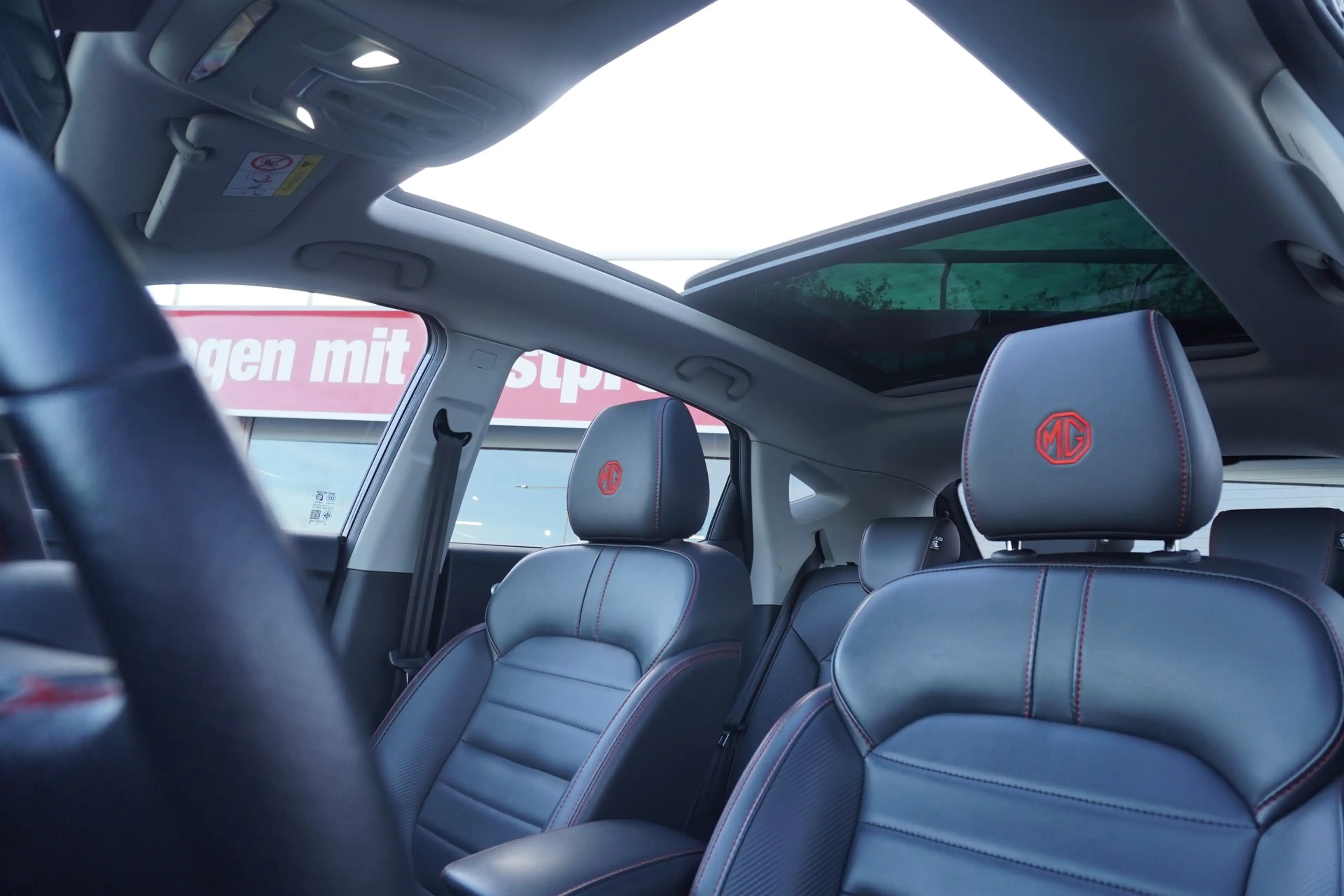 MG ZS 1.0 T-GDI Luxury LED Navi 360° — photo 10