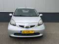 Toyota Aygo 1.0-12V NAP Nieuwe koppeling nieuwe apk Carplay Grau - thumbnail 10