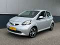 Toyota Aygo 1.0-12V NAP Nieuwe koppeling nieuwe apk Carplay Grau - thumbnail 2