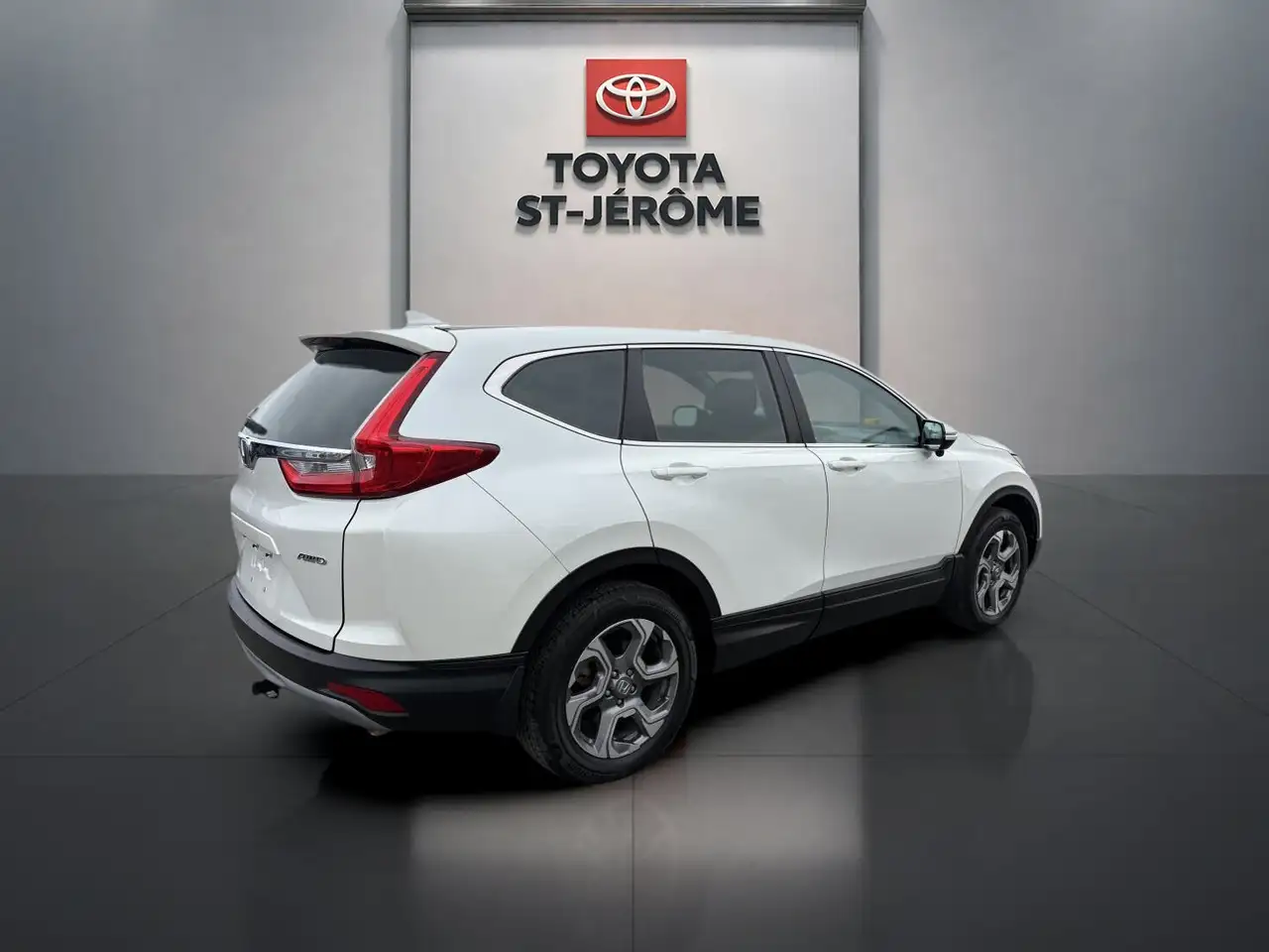 Honda CR-V снимка Honda CR-V
