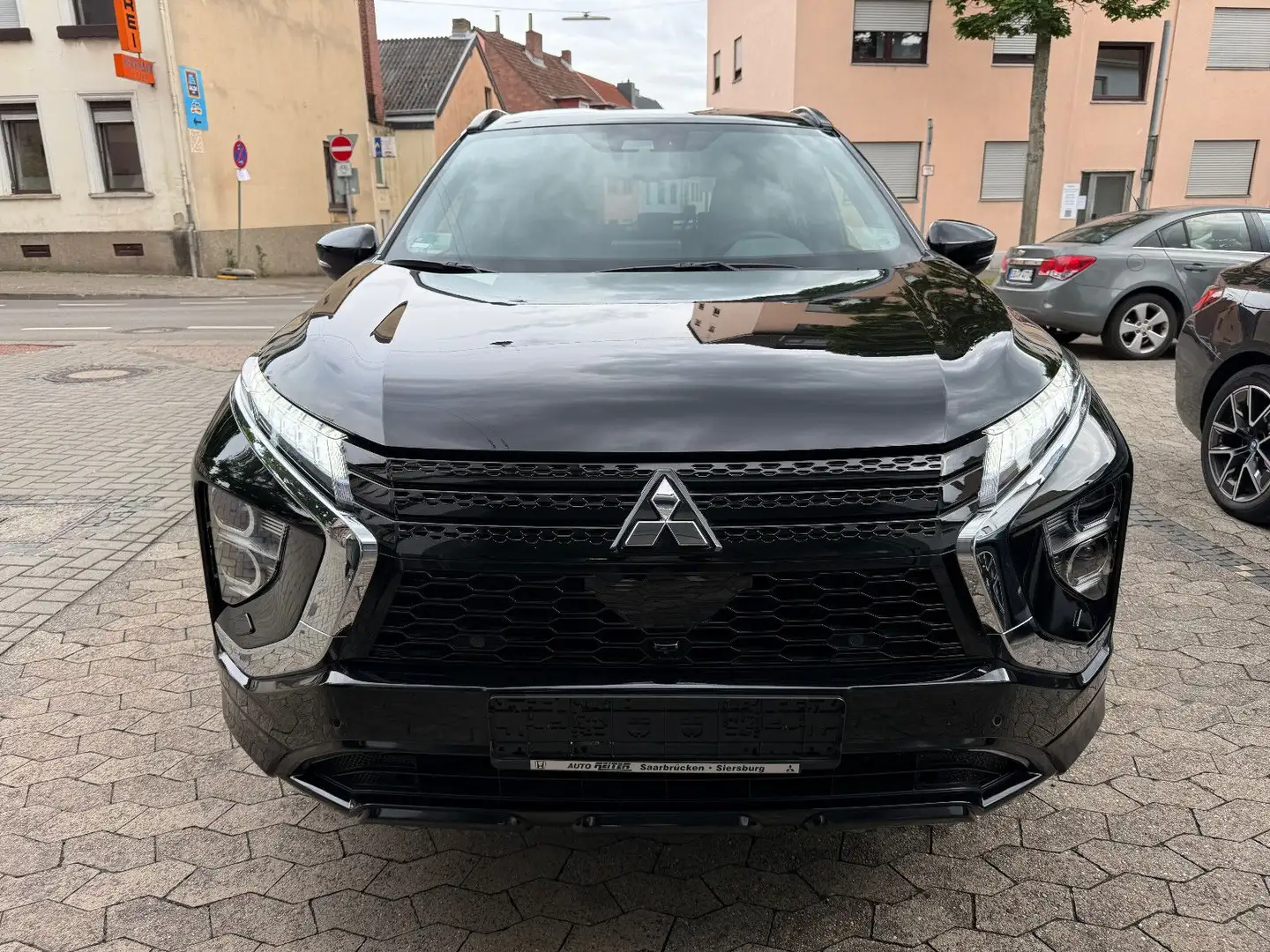 Mitsubishi Eclipse Cross Plus Select Hybrid 4WD Negro - 2