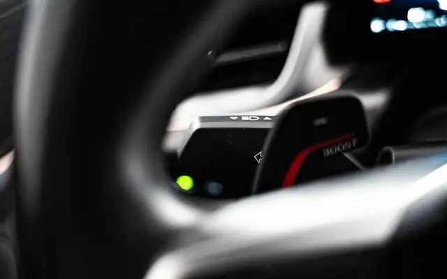 BMW 2 Series view 23