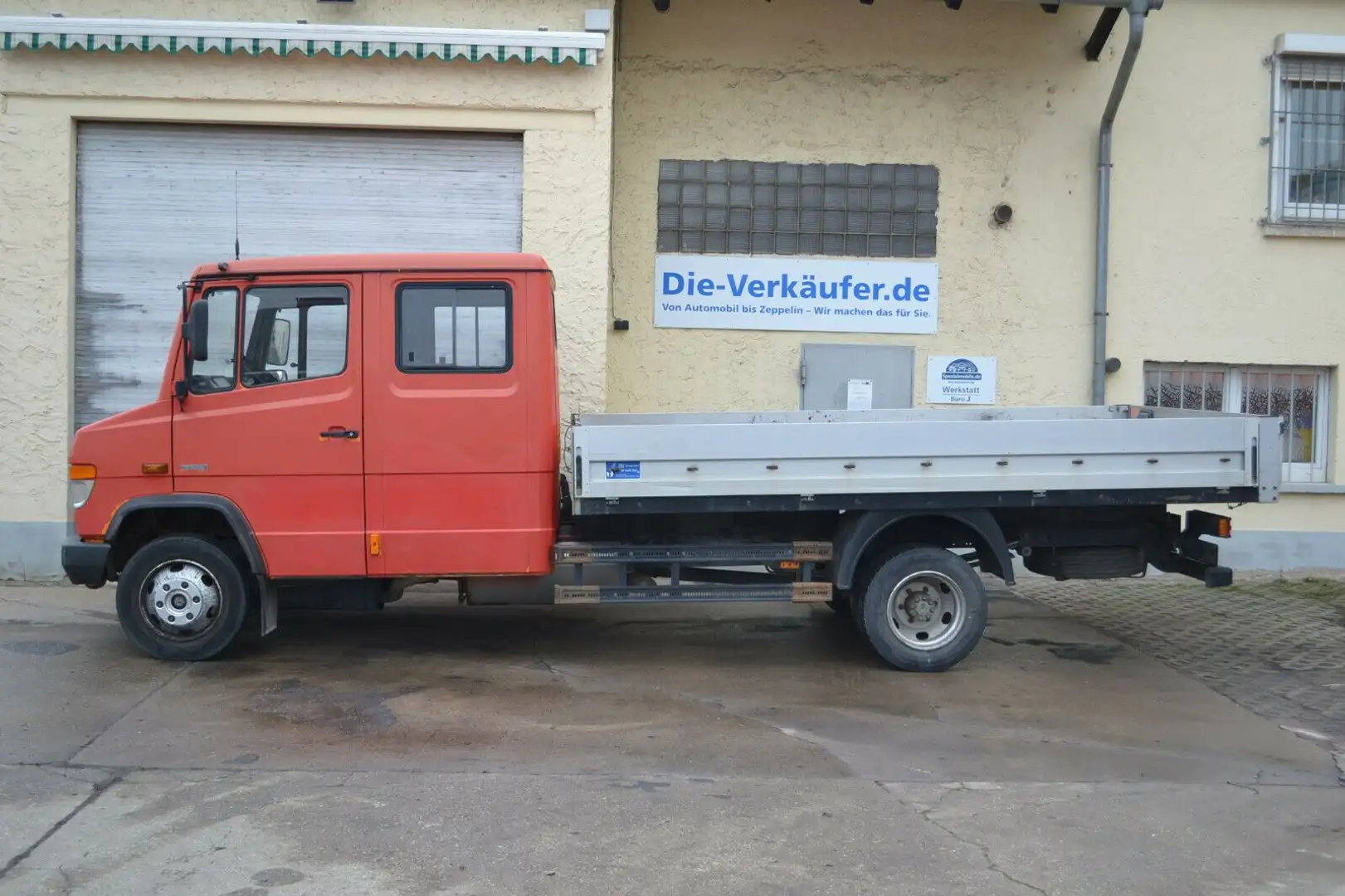 Mercedes-Benz Vario 816 Pritsche Doppelkabine 1.Hand 186tkm Rot - 2