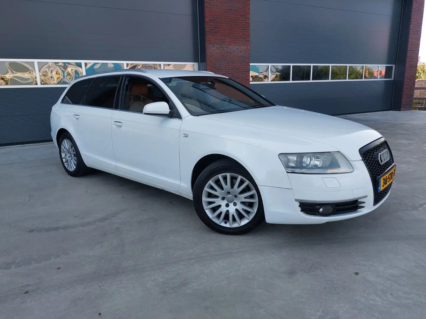 Audi A6 Avant 2.7 TDI Automaat /Leer/LMV Blanc - 1