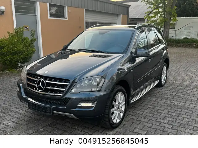 Mercedes-Benz ML 300 CDI Grand Edition BE 4Matic 7G-Tronic Bi-