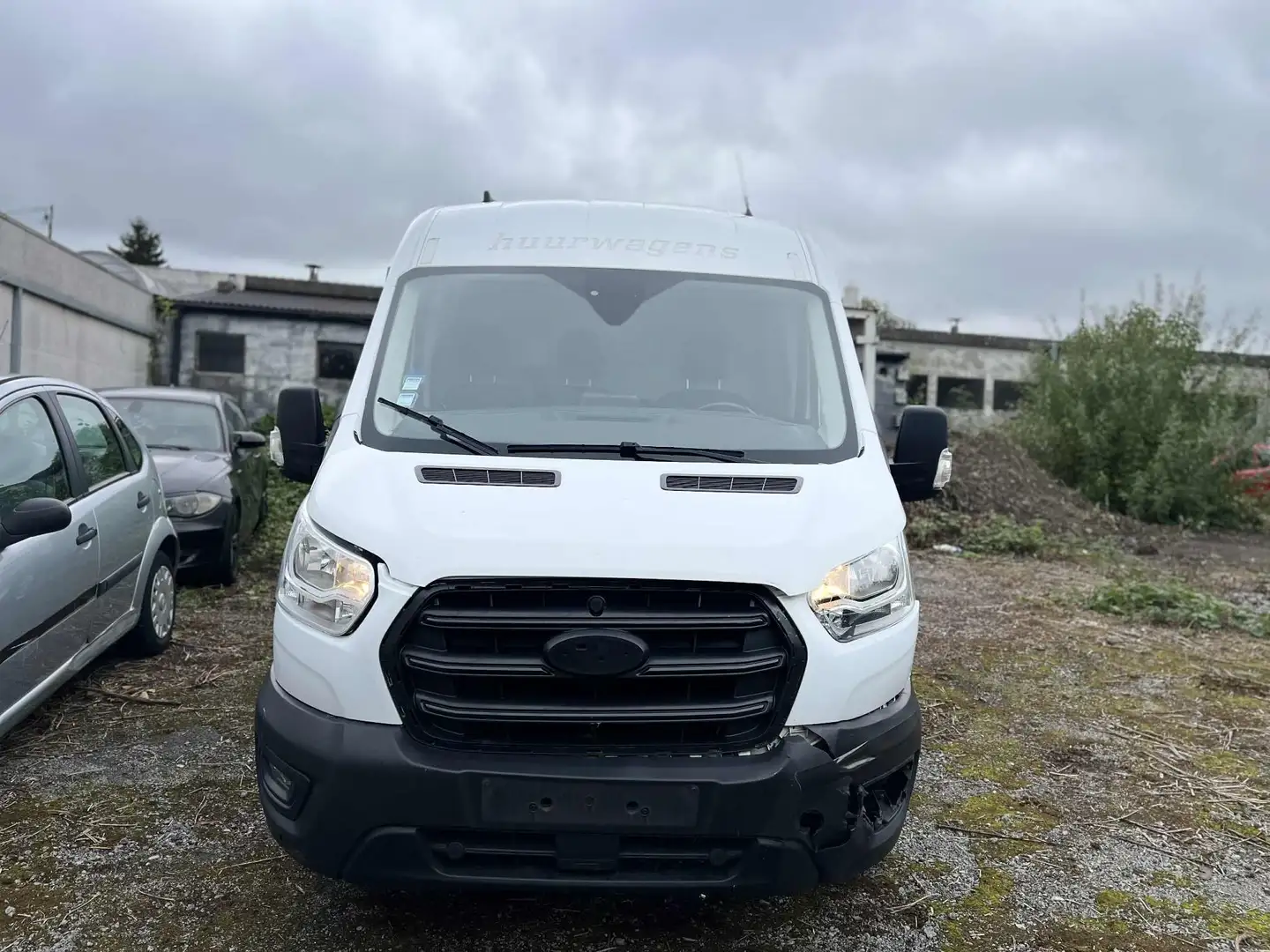 Ford Transit 2.0 TDCi L3H2*ACCIDENT*EXPORT-MARCHAND*TVA-DEDUCTI Wit - 2