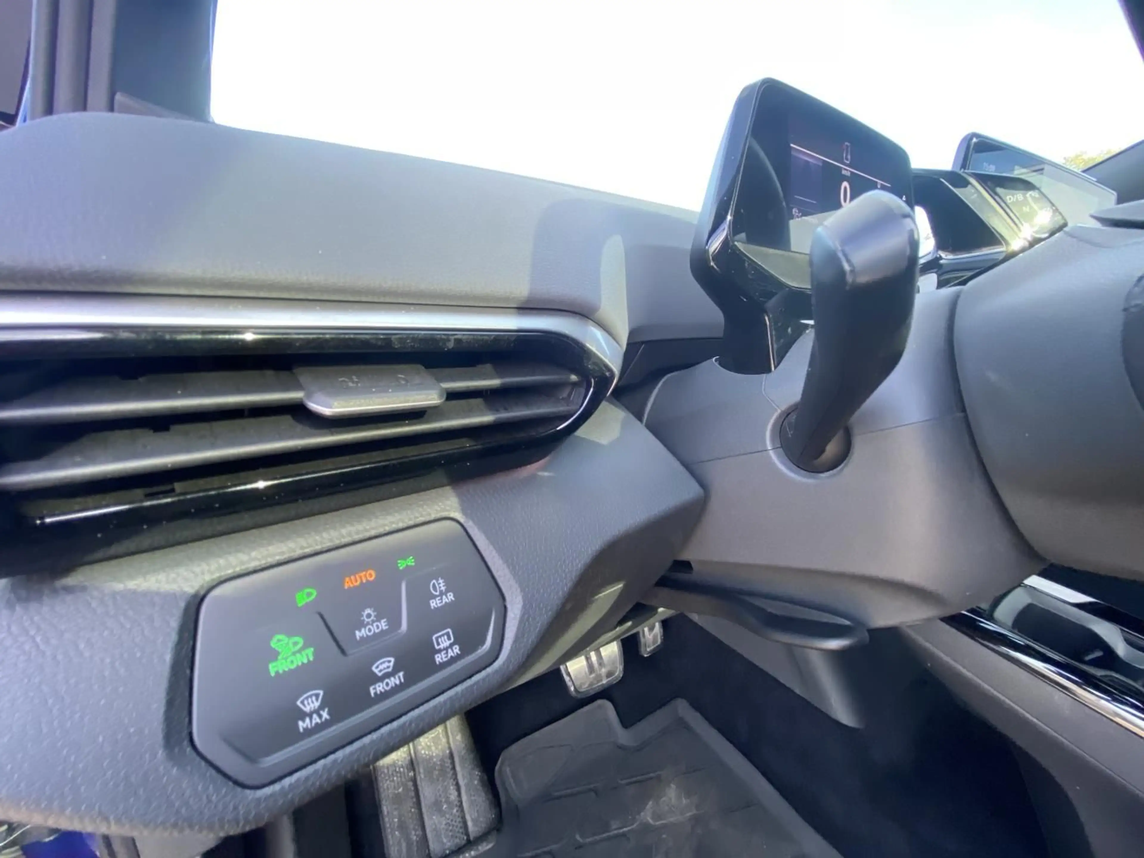 Volkswagen ID.4 PRO-PERFORMANCE WÄRMEPUMPE+AHK+PANORAMA+EL — photo 10