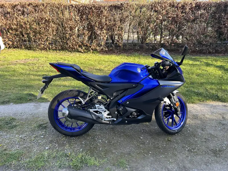 Yamaha YZF-R125 - foto 4
