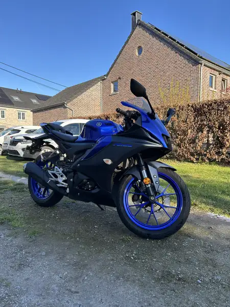 Yamaha YZF-R125 - foto 7