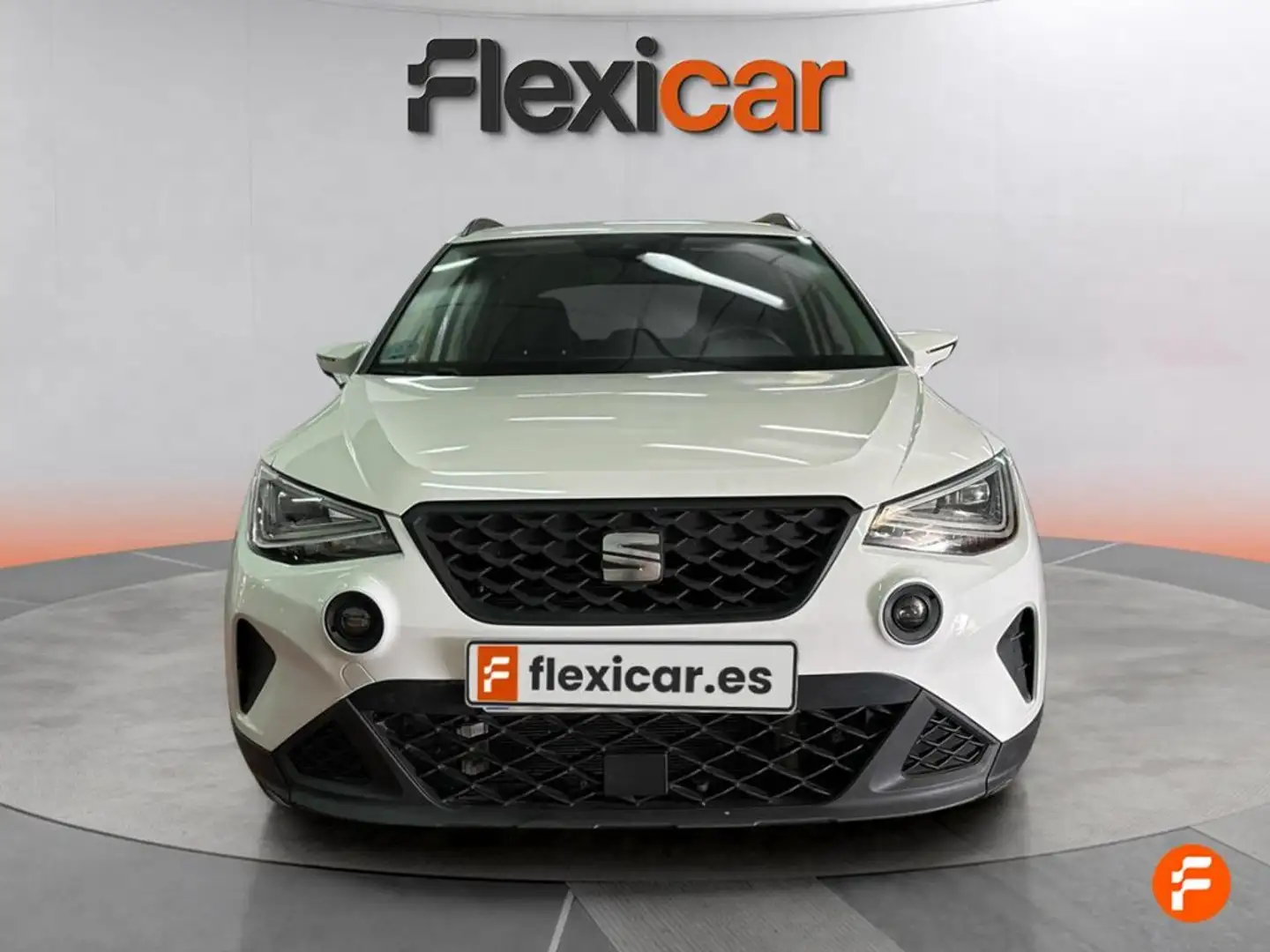 SEAT Arona 1.0 TSI 81kW (110CV) FR Plus Blanco - 2