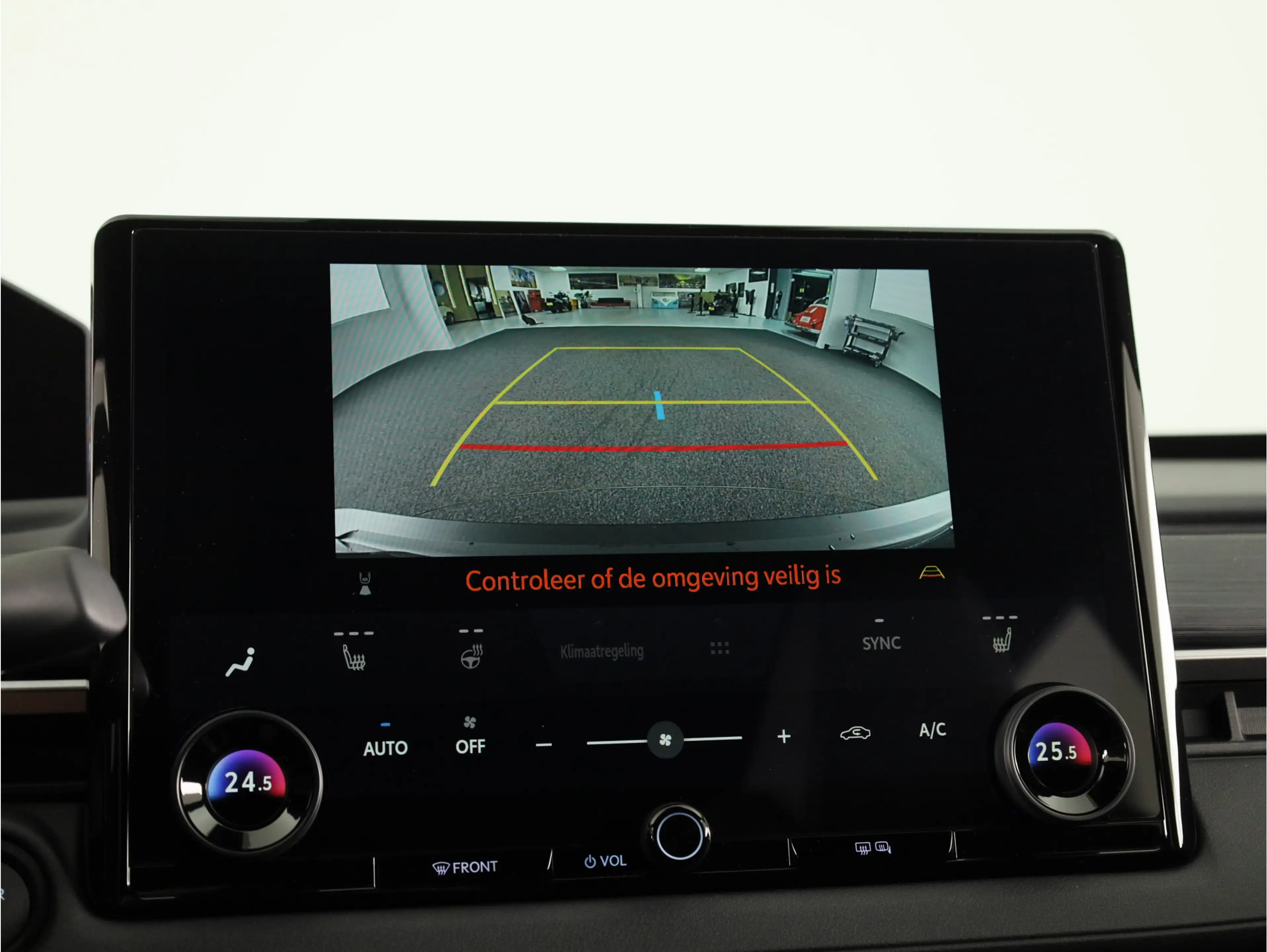 Toyota C-HR+ First Edition 77 kWh *NIEUW* | Direct leverbaar! | — photo 10