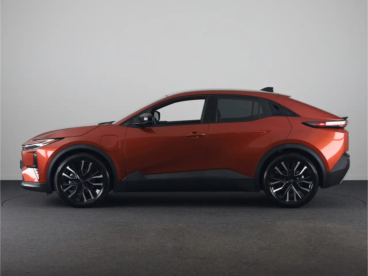 Toyota C-HR 2026 — фото 12