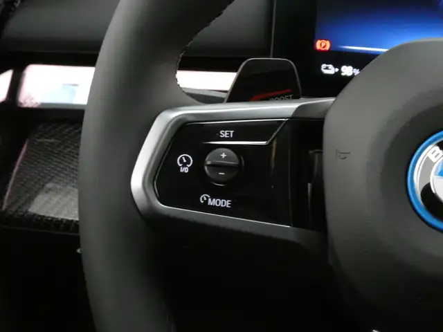 BMW i5 xDrive40 Ansicht 18