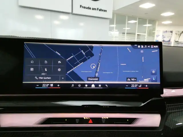 BMW i5 xDrive40 Ansicht 16